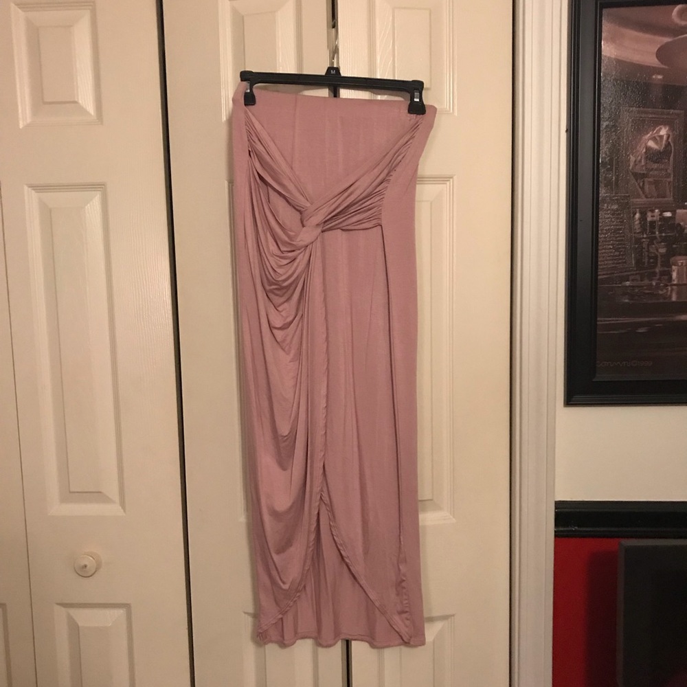 Knot skirt